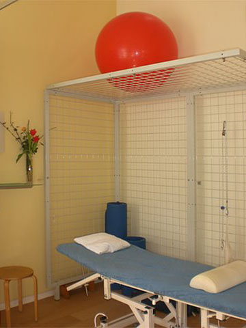 Einrichtung - Praxis für Krankengymnastik
und manuelle Therapie Irmgard Parusel in 20249 Hamburg